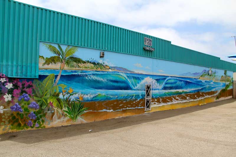 Ocean-Wave-art-mural-painting-Bestawan-Pizza-Cardiff-CA 