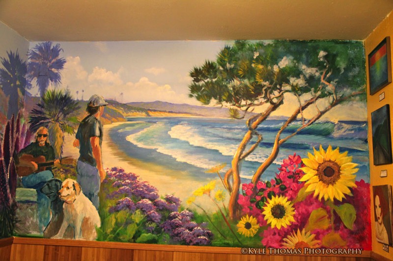 honeys-cafe-mural-encinitas-ca